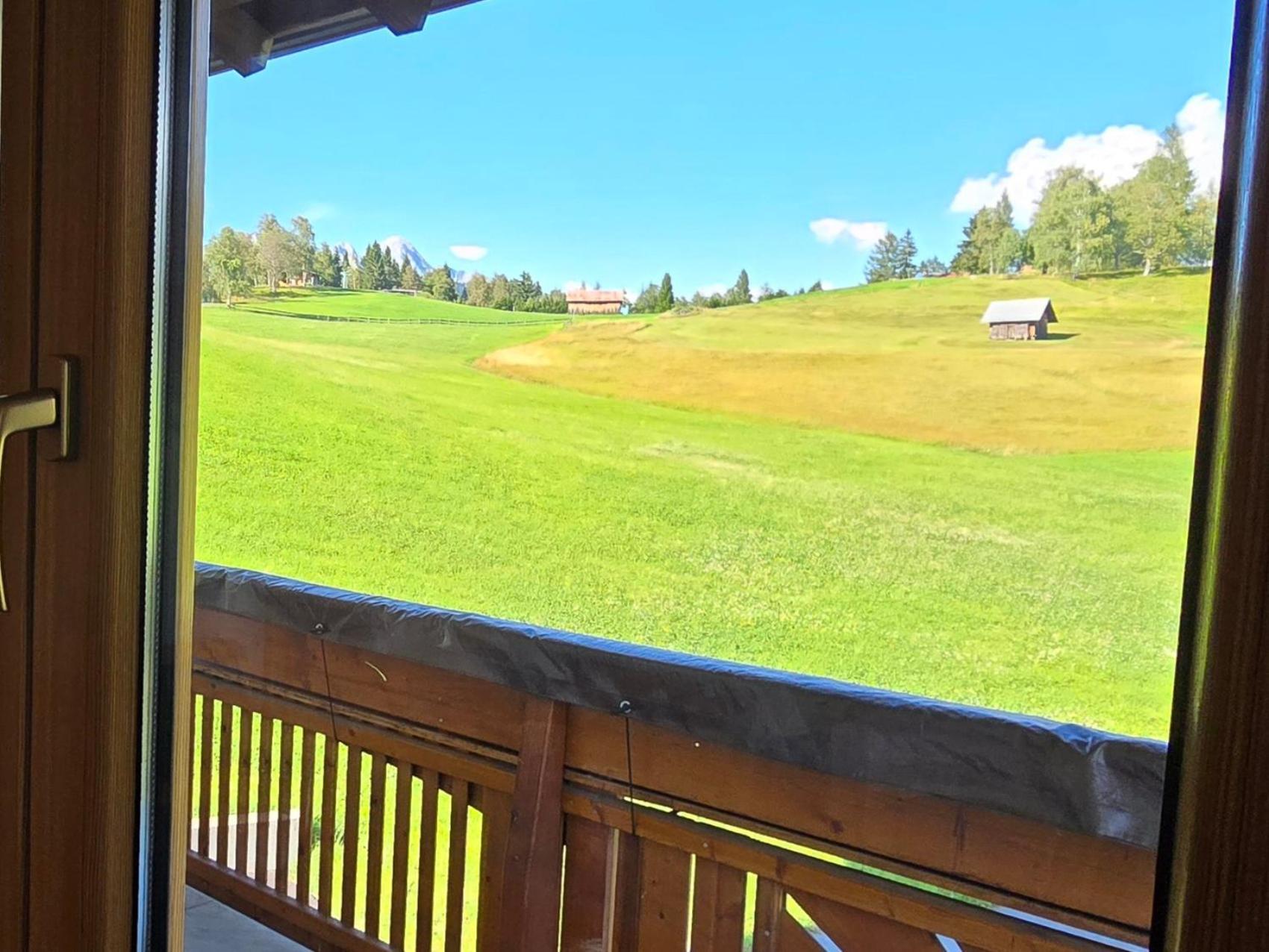Haus Wiesenruh - Amazing Views & Setting Seefeld in Tirol Exterior photo